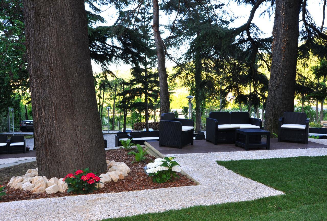 Villa Del Sasso 萨索马可尼 外观 照片